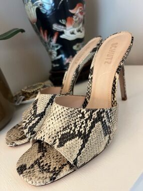 Schutz Snakeskin Slide Heels Size 10 Leather Mule Sandals